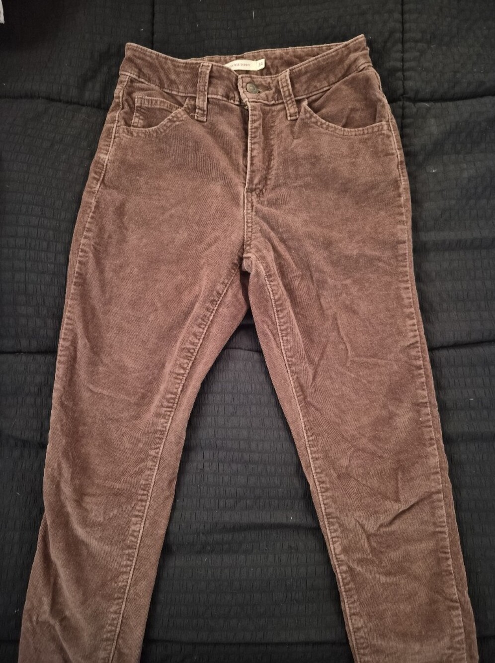 Levi’s Brown Corduroy High-Rise Skinny Pants 🤎